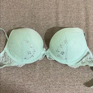 Victoria’s Secret Dream Angels Push Up 32B